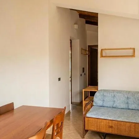 With Shared Pool Near The Sea Apartamento Nicotera